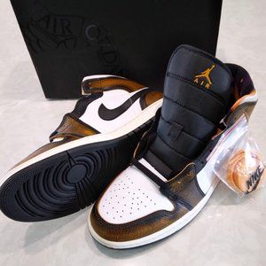 Nike Air Jordan 1 Mid SE Taxi - 'Wear-Away'  Size 10.5